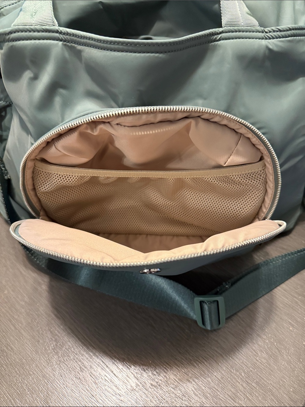lululemon New Parent Tote Bag Green 20L - Picture 7 of 9